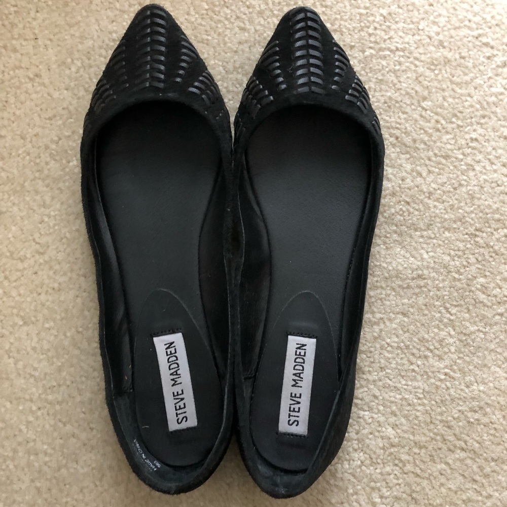 Steve Madden black flats